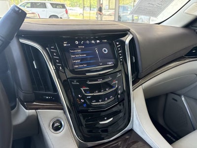 2017 Cadillac Escalade Luxury