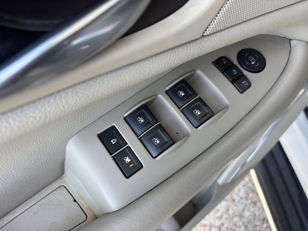 2017 Cadillac Escalade Luxury