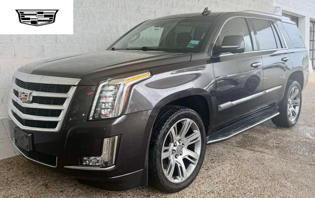 2016 Cadillac Escalade Luxury Collection