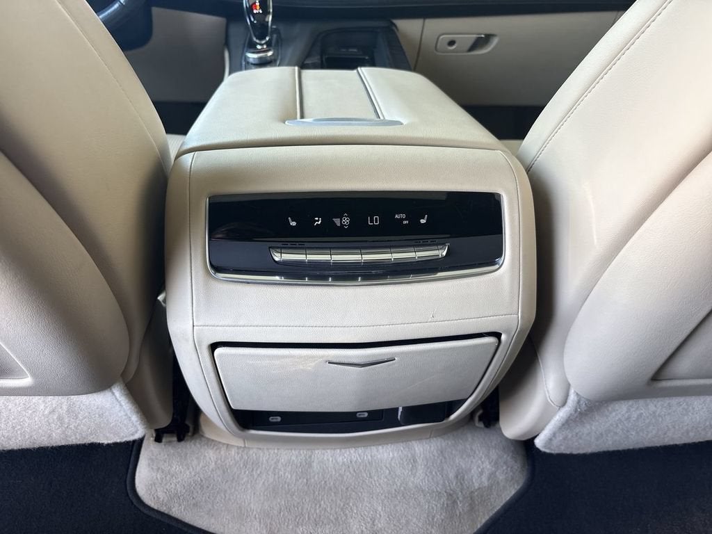2023 Cadillac Escalade 4WD Premium Luxury