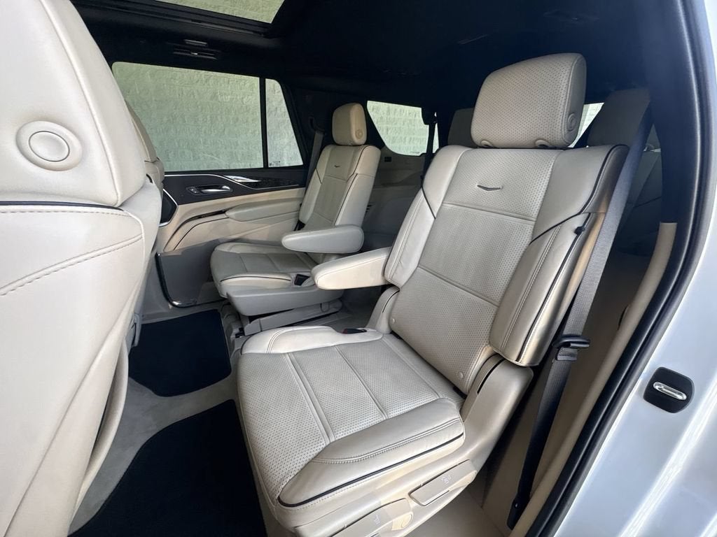 2023 Cadillac Escalade 4WD Premium Luxury