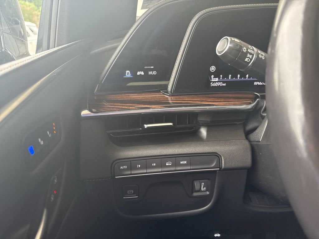 2022 Cadillac Escalade Premium Luxury