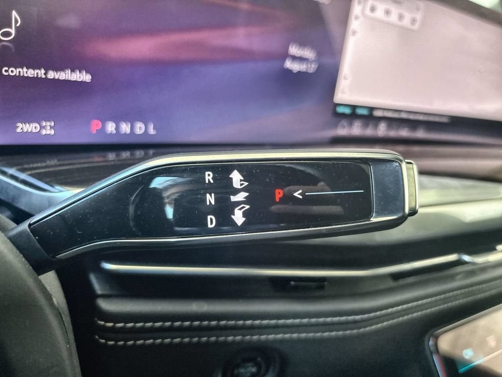 2025 Cadillac Escalade Premium Luxury