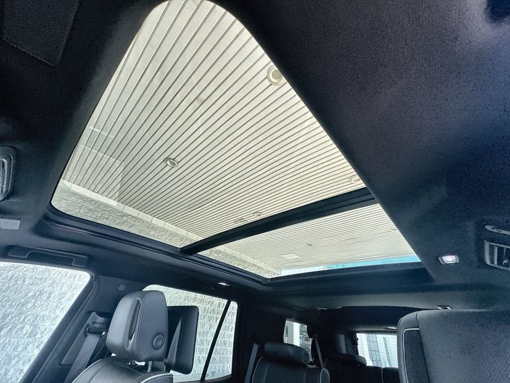 2025 Cadillac Escalade Premium Luxury
