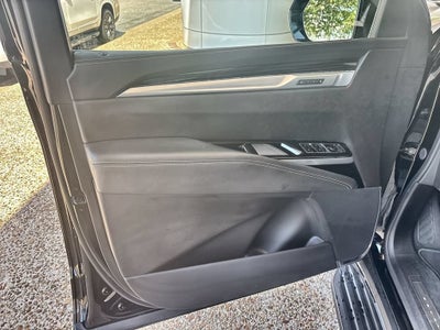 2025 Cadillac Escalade Premium Luxury