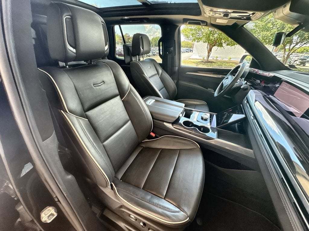 2025 Cadillac Escalade Premium Luxury