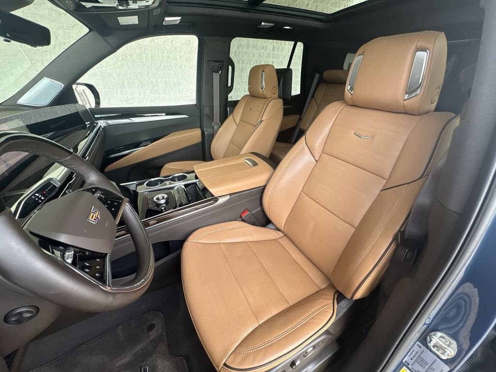 2026 Cadillac Escalade Luxury