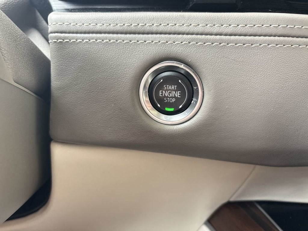 2025 Cadillac Escalade ESV Sport Platinum