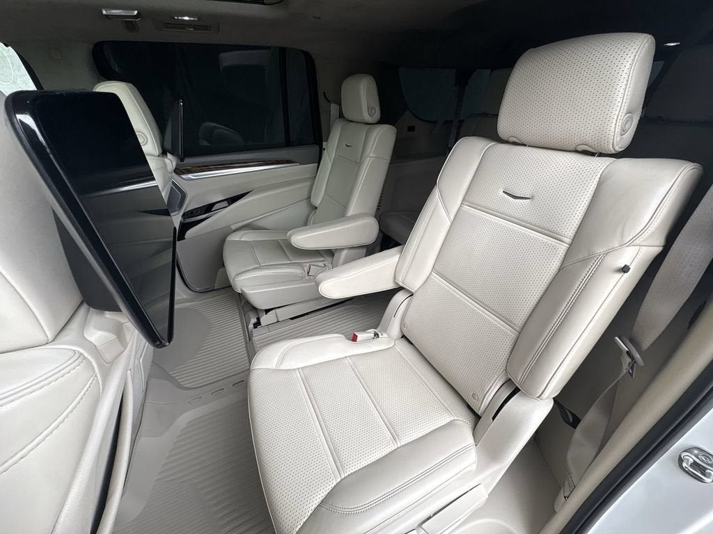 2025 Cadillac Escalade ESV Sport Platinum