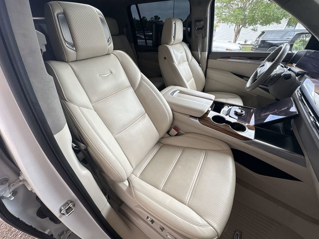 2025 Cadillac Escalade ESV Sport Platinum
