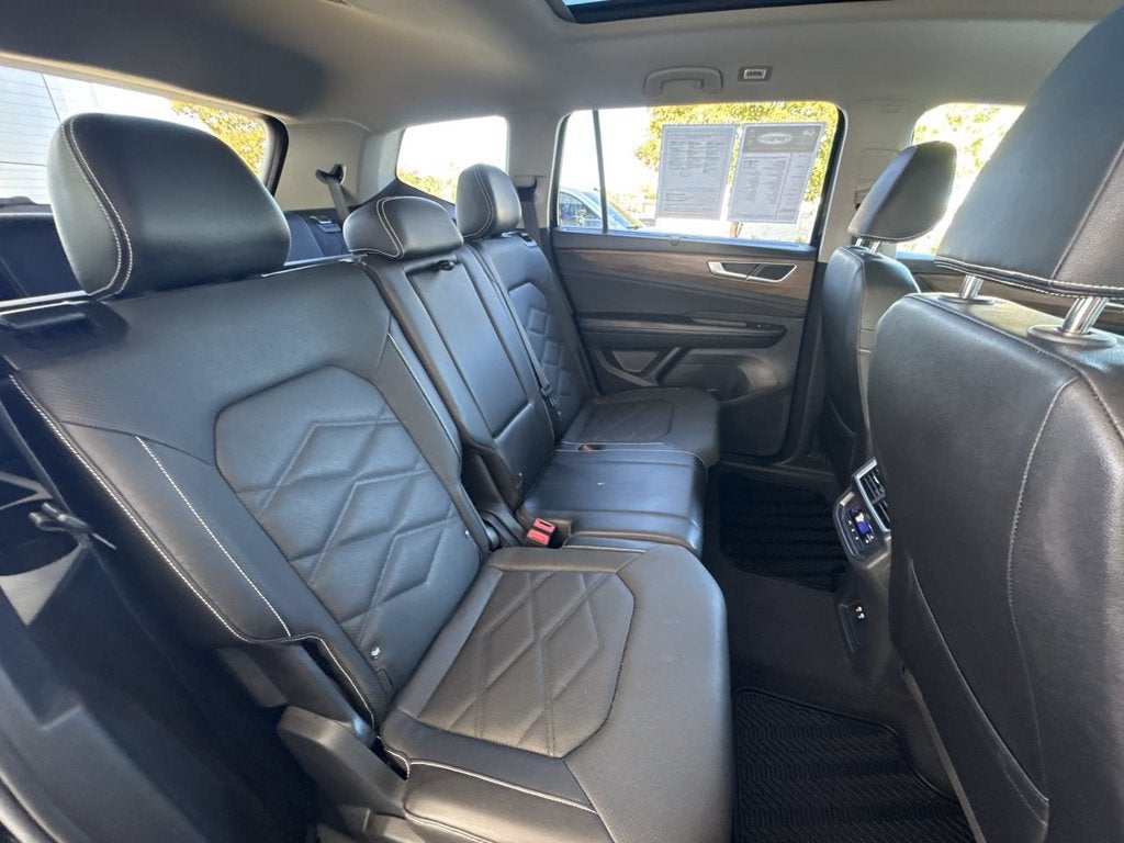 2025 Volkswagen Atlas SE w/Tech - Photo 27