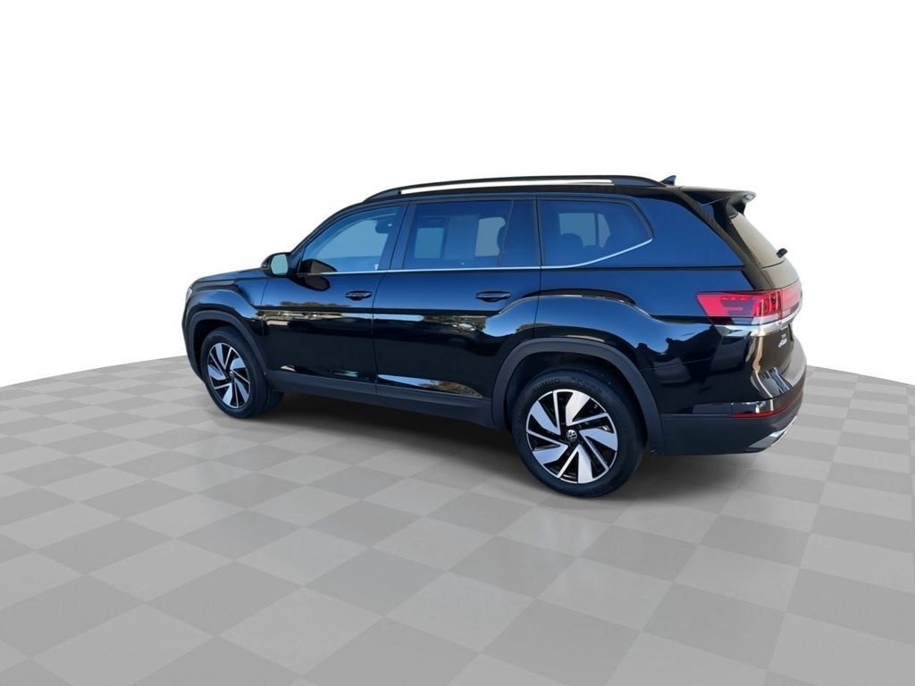2025 Volkswagen Atlas SE w/Tech - Photo 6