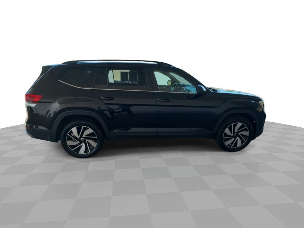 2025 Volkswagen Atlas SE w/Tech - Photo 9