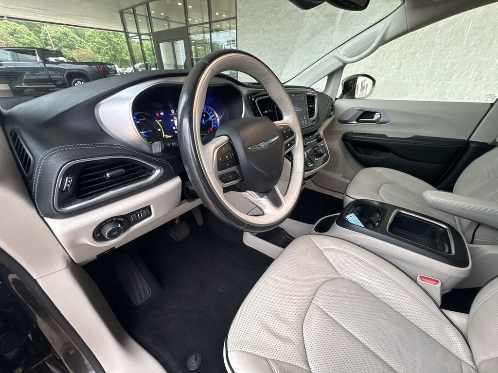 2020 Chrysler Pacifica Hybrid Limited