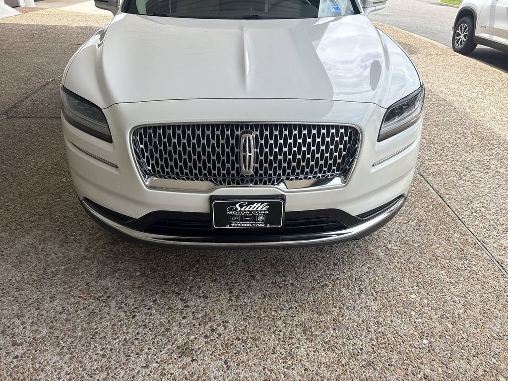 2022 Lincoln Nautilus Reserve