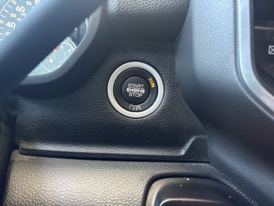 2022 RAM 3500 Big Horn Crew Cab 4x4 8' Box
