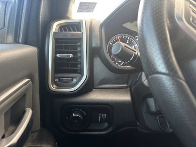 2022 RAM 3500 Big Horn Crew Cab 4x4 8' Box