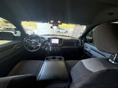 2022 RAM 3500 Big Horn Crew Cab 4x4 8' Box