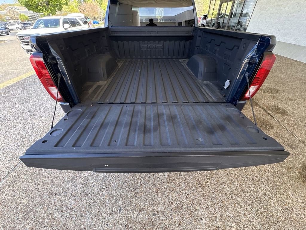 2023 GMC Sierra 1500 SLE