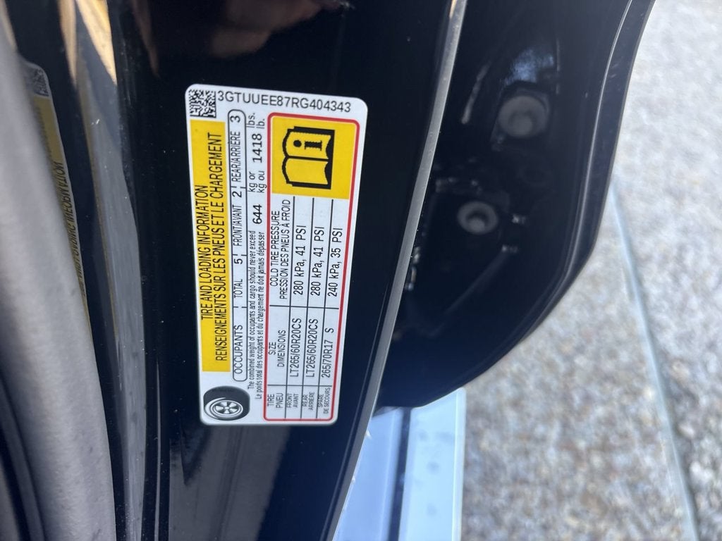 2024 GMC Sierra 1500 AT4