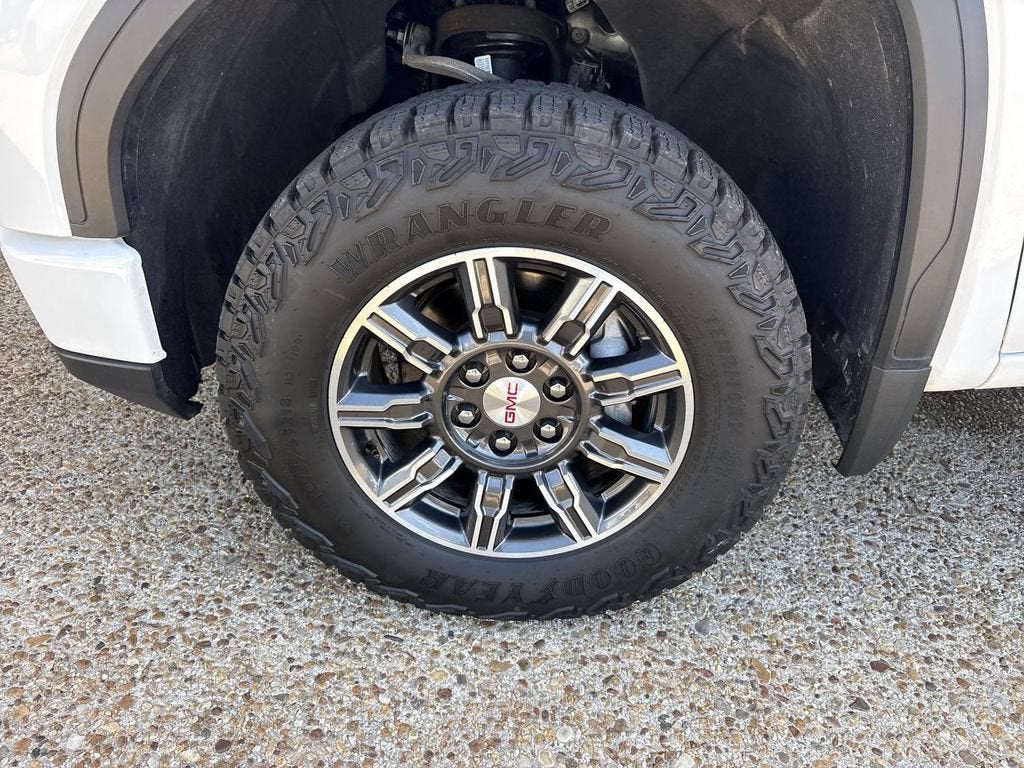2025 GMC Sierra 1500 AT4