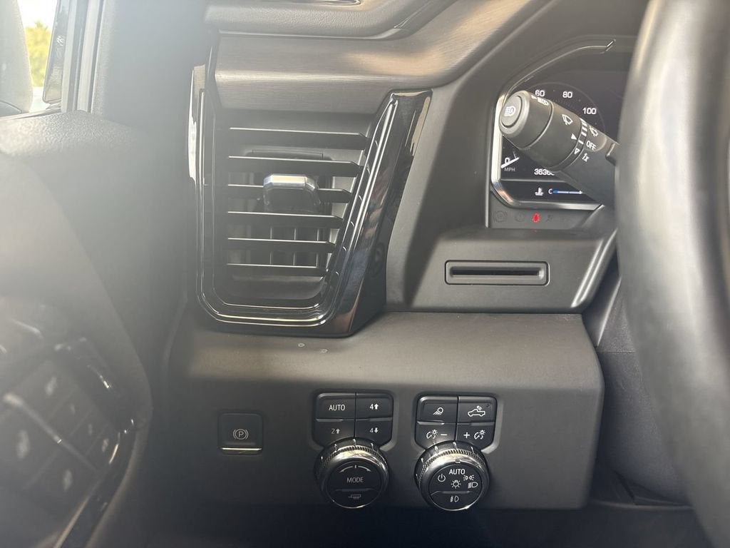2025 GMC Sierra 1500 AT4
