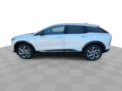 2025 Cadillac OPTIQ Luxury 2