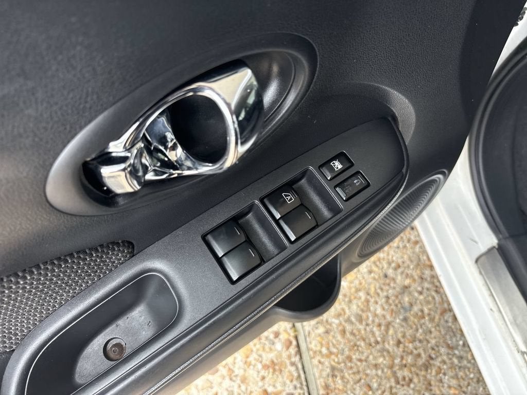 2013 Nissan Versa SL