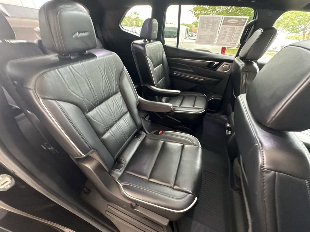 2025 Buick Enclave Avenir