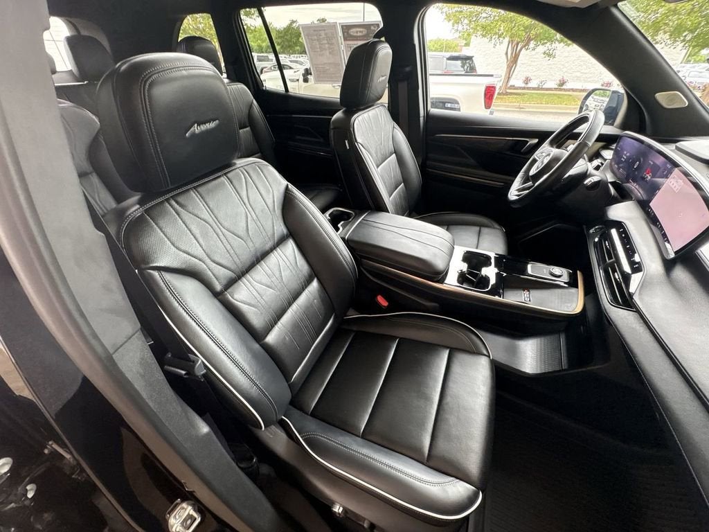 2025 Buick Enclave Avenir