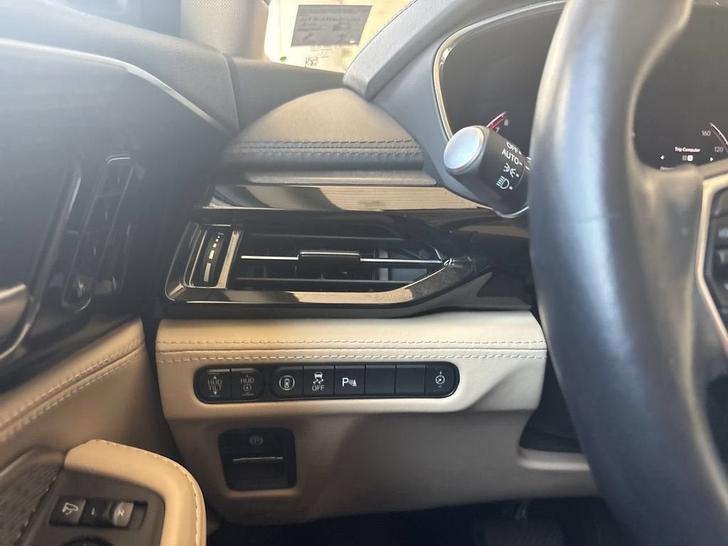 2022 Acura MDX Advance Package