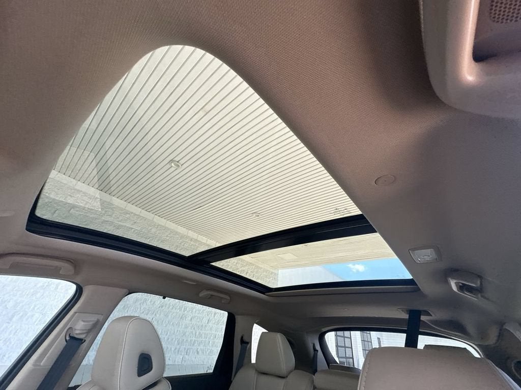 2022 Acura MDX Advance Package