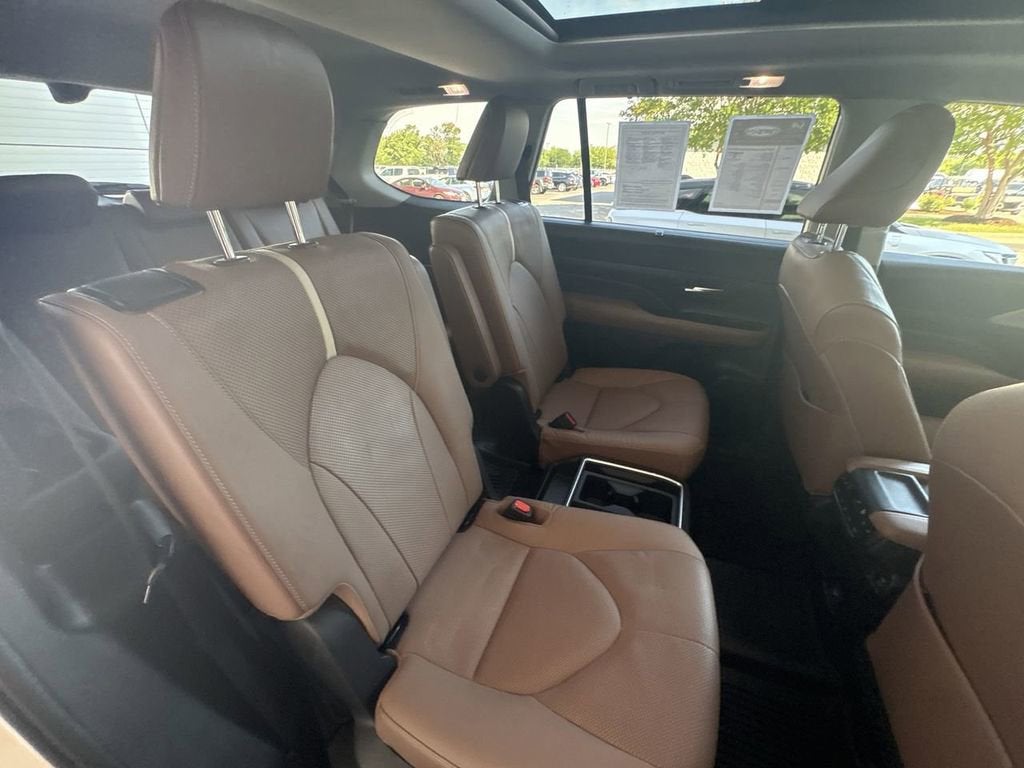 2024 Toyota Grand Highlander Platinum