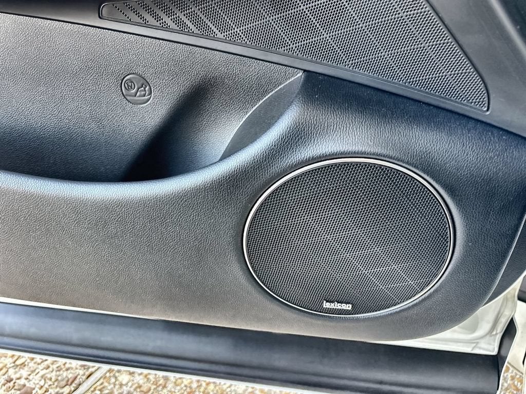 2023 Genesis GV70 2.5T AWD