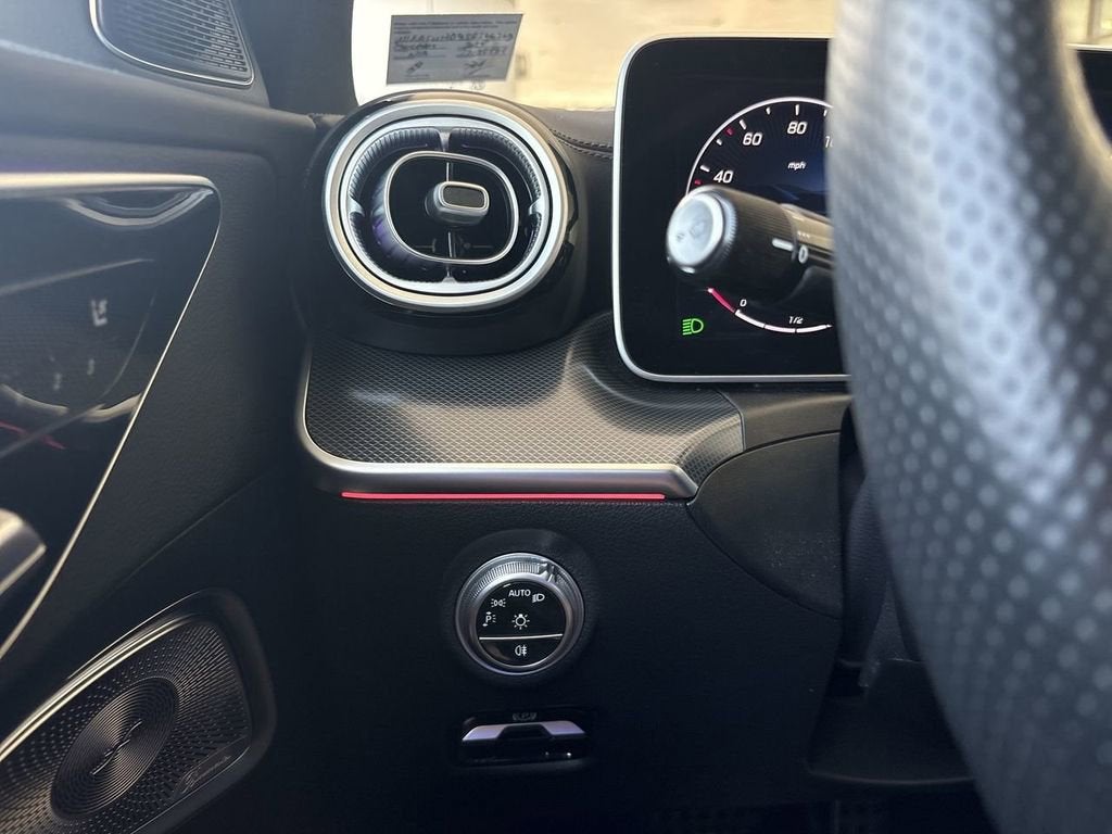 2025 Mercedes-Benz C 300 C 300