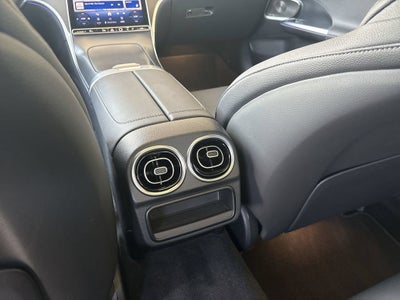 2025 Mercedes-Benz C 300 C 300