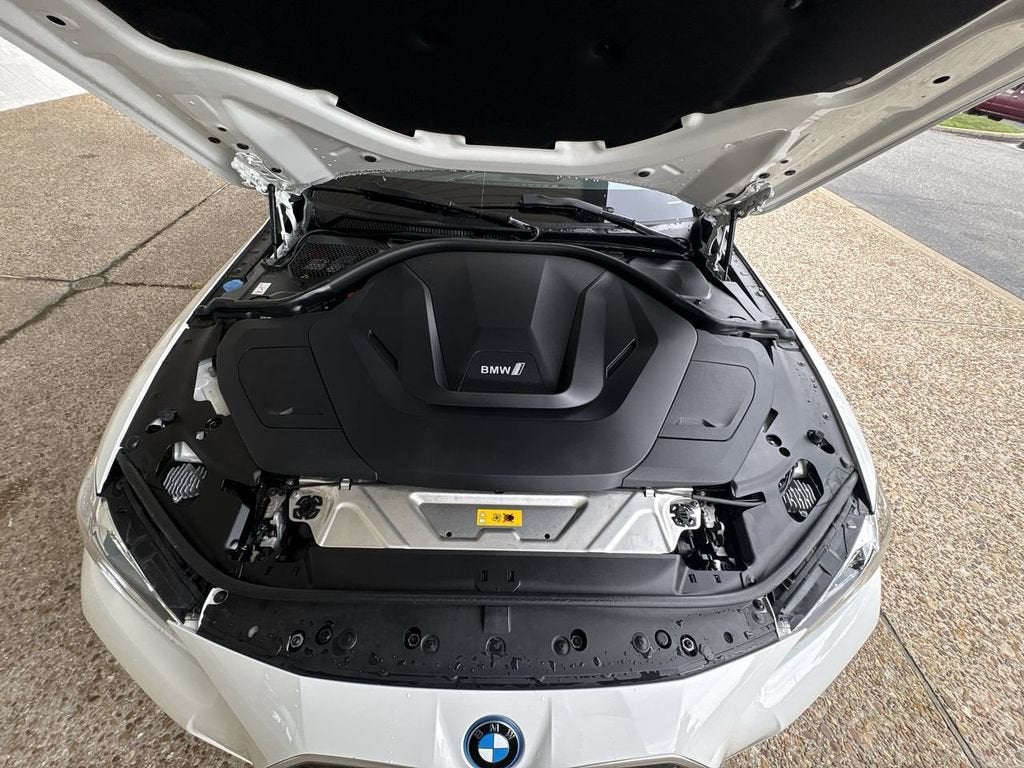 2023 BMW i4 eDrive40