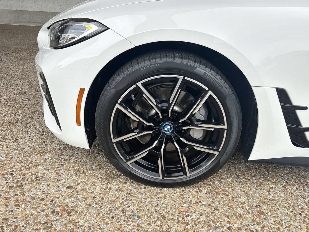 2023 BMW i4 eDrive40