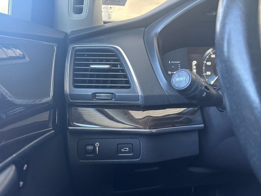 2019 Volvo XC90 Momentum - Photo 17