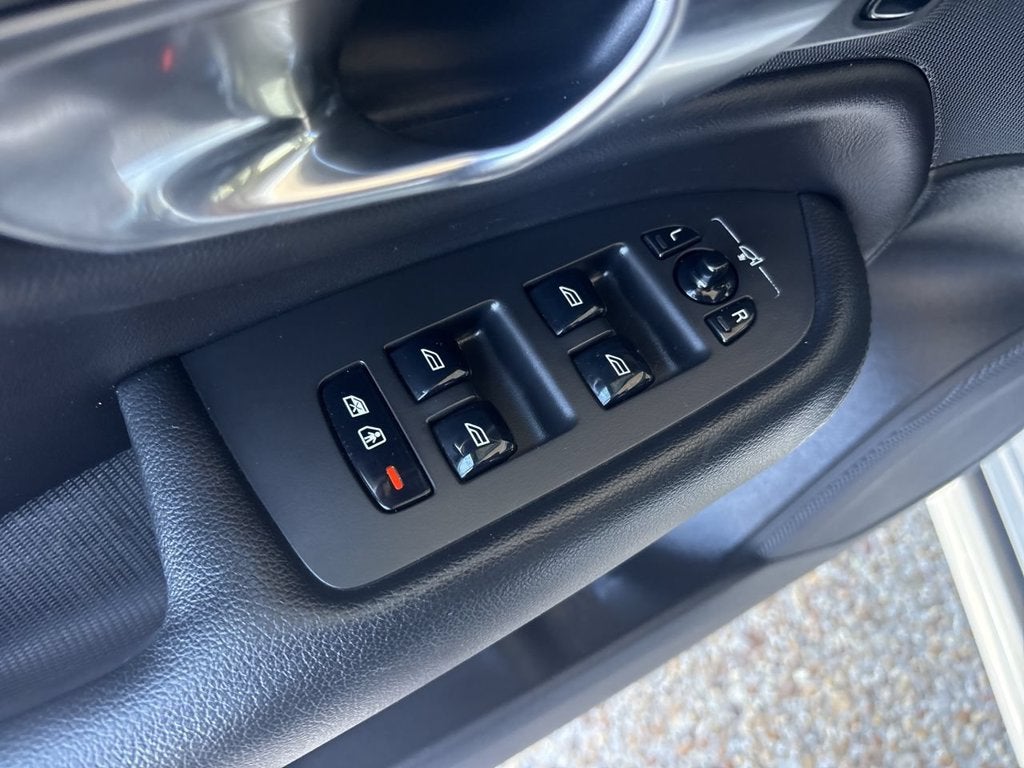 2019 Volvo XC90 Momentum - Photo 23